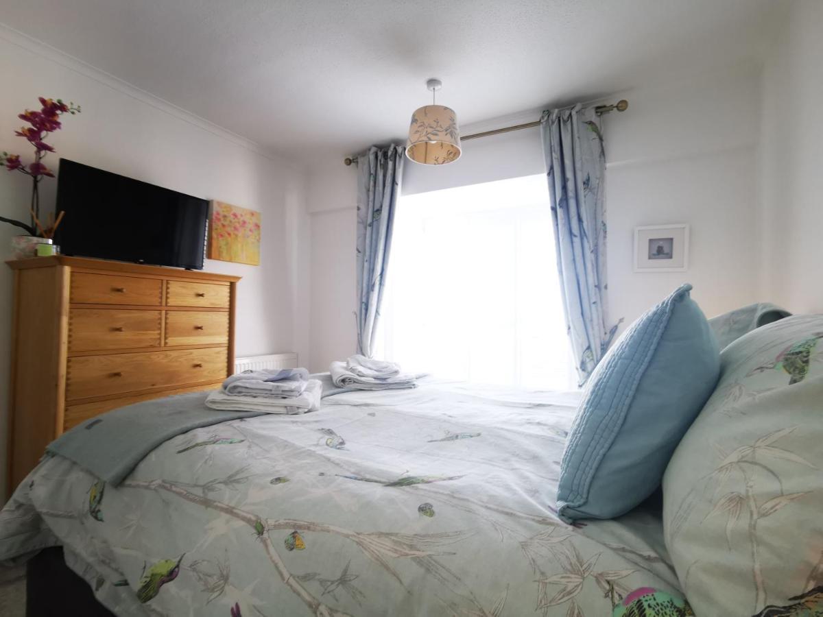 Sea View 3 Bedroom Seaside Property Chichester Exterior photo