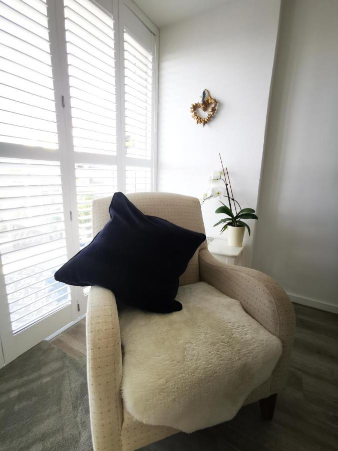 Sea View 3 Bedroom Seaside Property Chichester Exterior photo