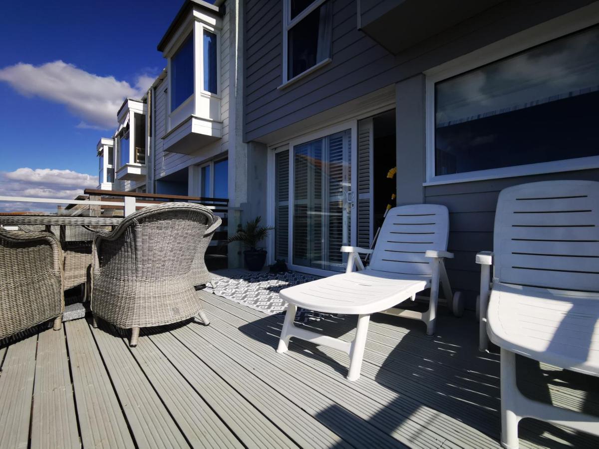 Sea View 3 Bedroom Seaside Property Chichester Exterior photo