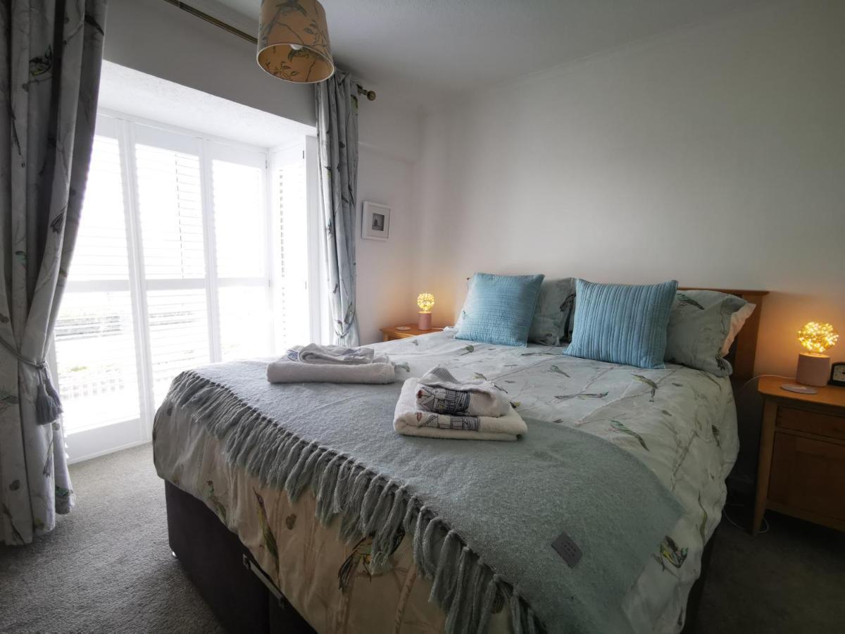 Sea View 3 Bedroom Seaside Property Chichester Exterior photo